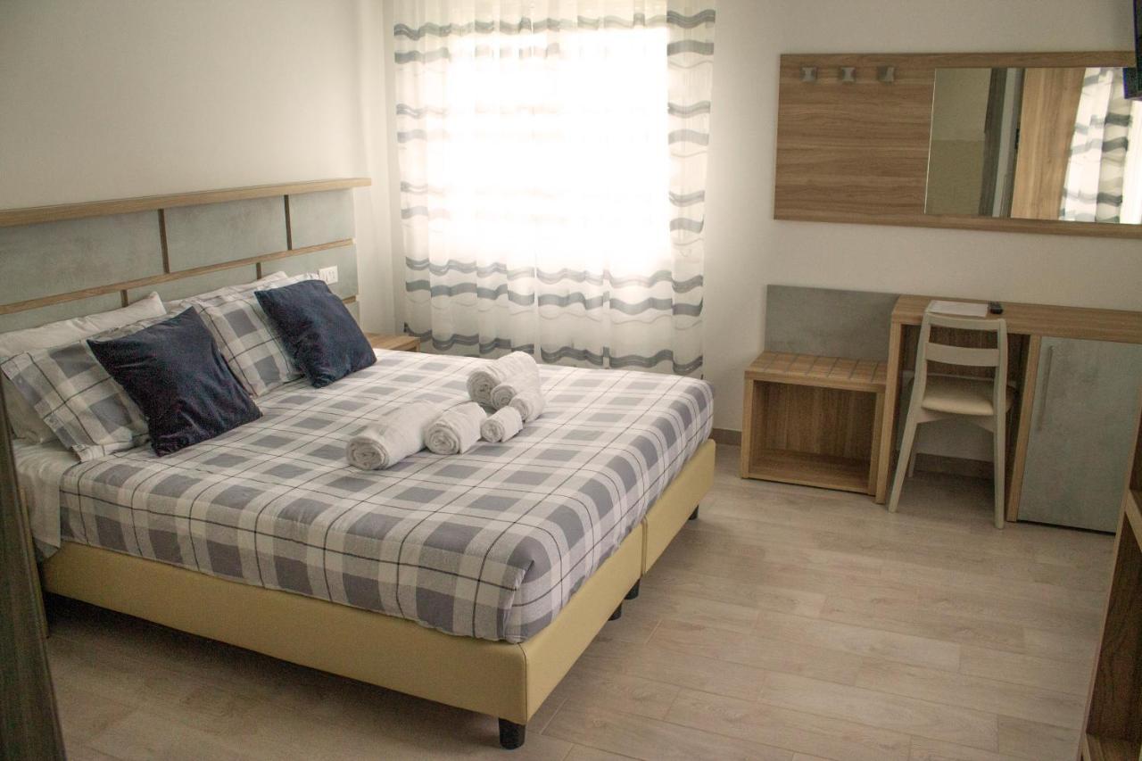 B&B Arco Dei Sogni 첼라노 외부 사진