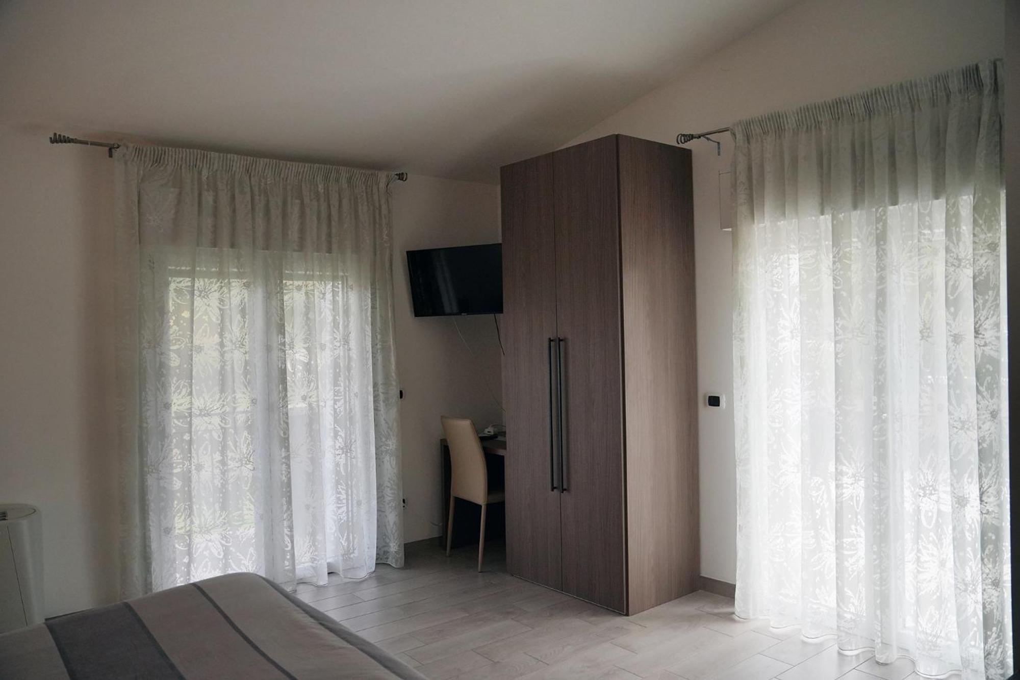 B&B Arco Dei Sogni 첼라노 외부 사진
